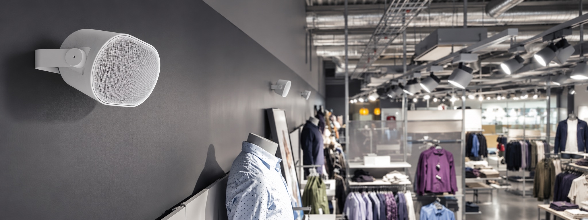 Alto-falante IP em ambiente comercial